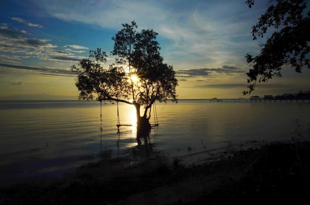 Hotel Baan Chid Talay Ko Čang Exteriér fotografie