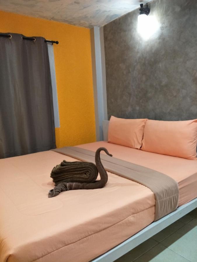 Hotel Baan Chid Talay Ko Čang Exteriér fotografie
